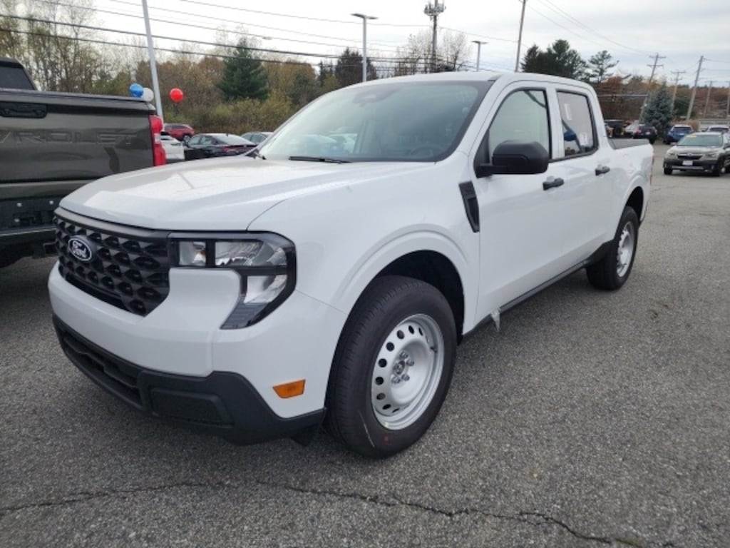 New 2025 Ford Maverick XL Truck