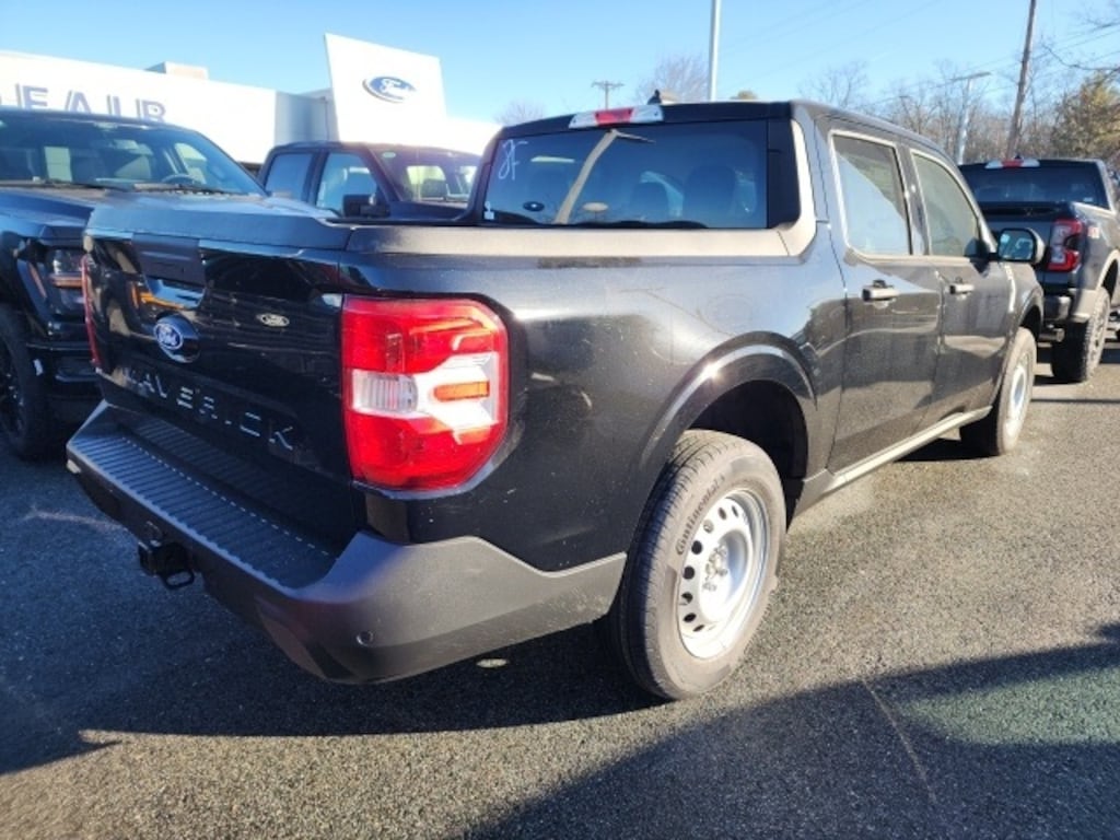 New 2026 Ford Maverick XL Truck
