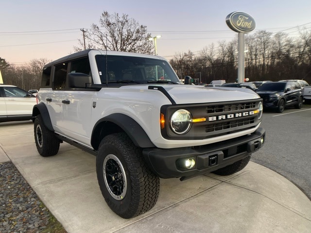 2025 Ford Bronco 4-Door Big Bend's photo