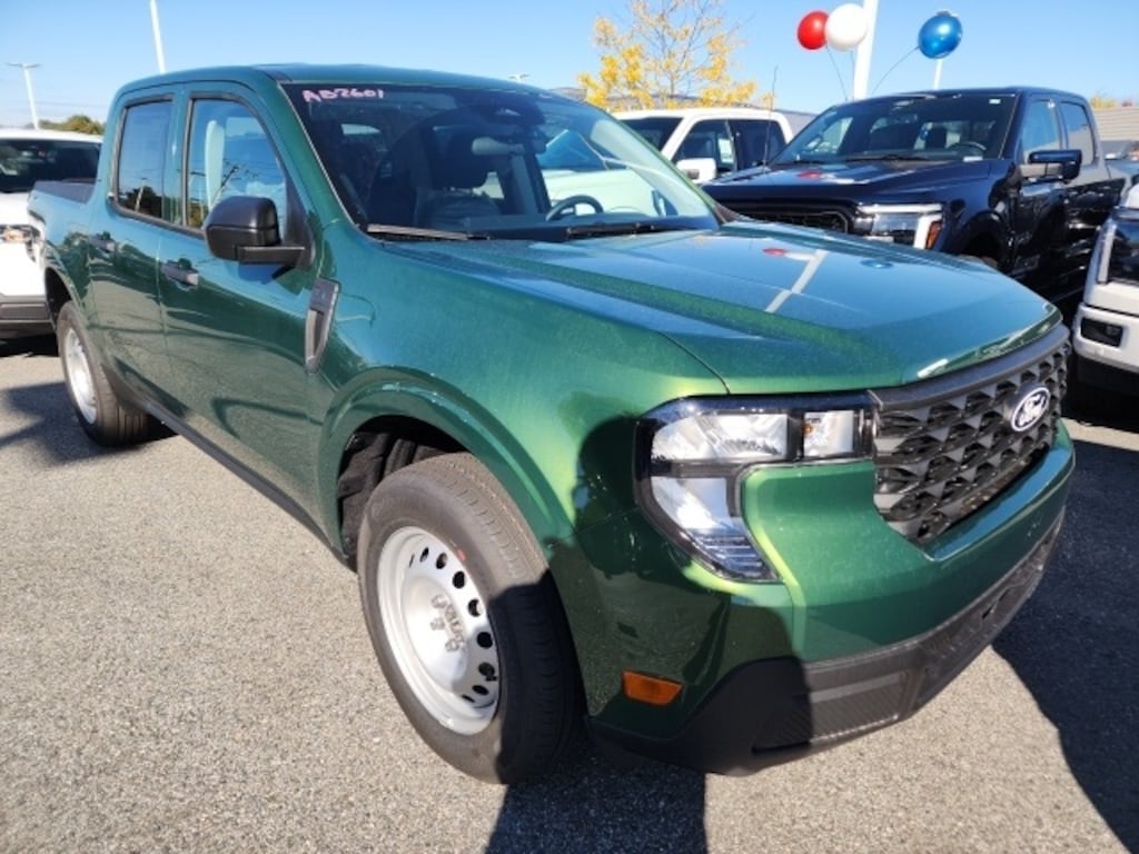 New 2025 Ford Maverick XL Truck