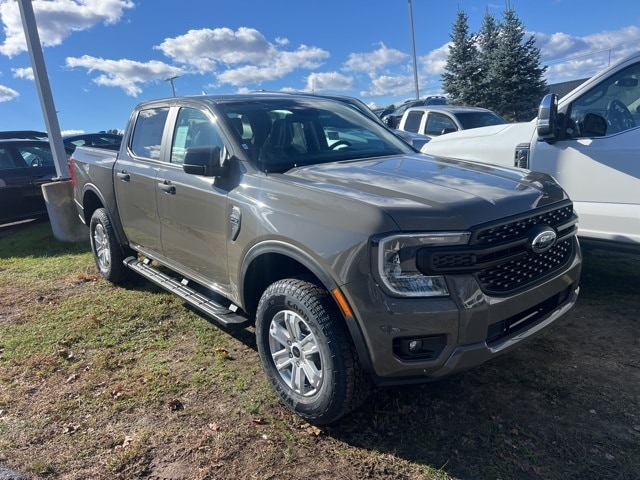 2025 Ford Ranger XL's photo