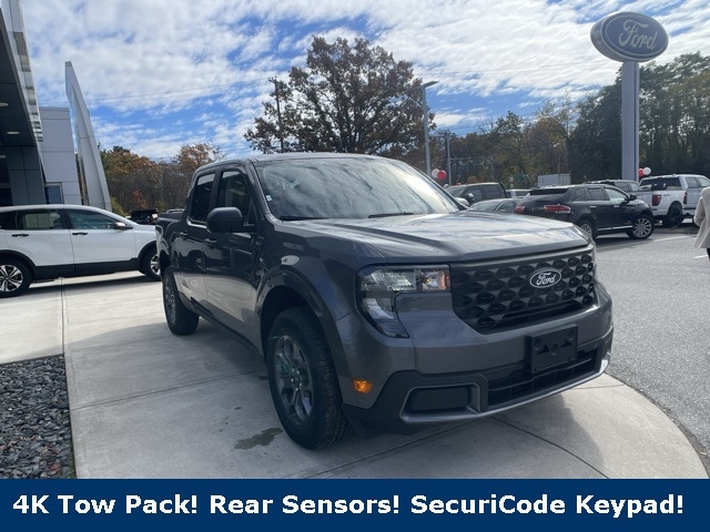 2025 Ford Maverick XLT's photo