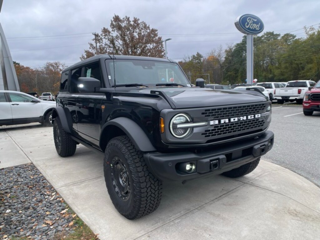 New 2025 Ford Bronco Badlands SUV