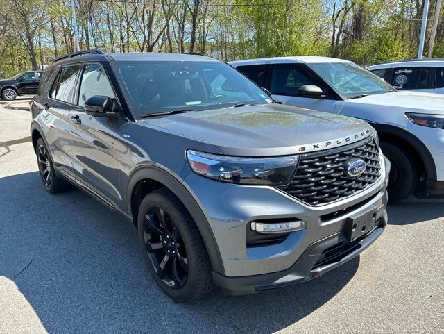 2023 Ford Explorer ST-LINE 4WD's photo