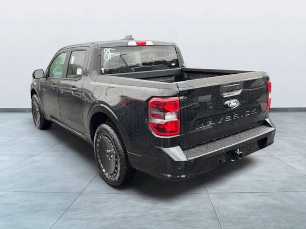 New 2026 Ford Maverick Lobo Standard Truck