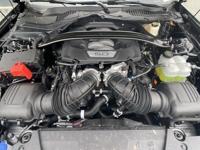 2025 Ford Mustang GT Premium Convertible - Photo 11