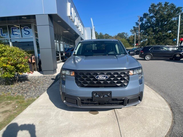 2025 Ford Maverick XLT photo 3