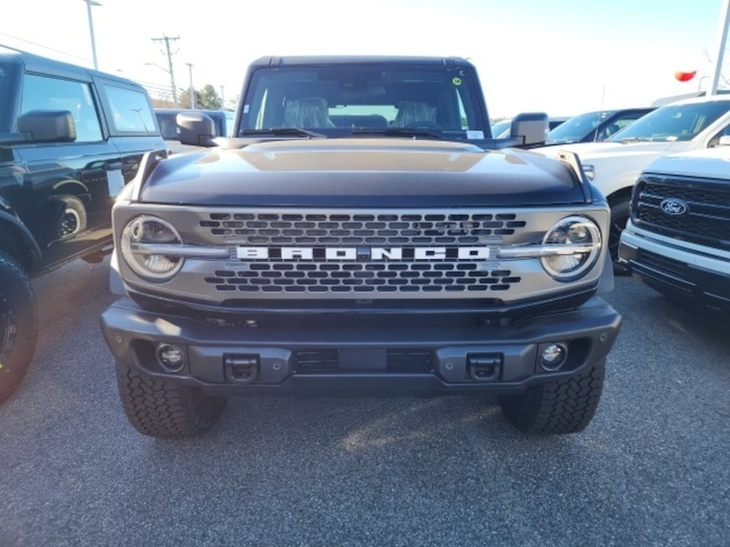 New 2025 Ford Bronco Badlands SUV