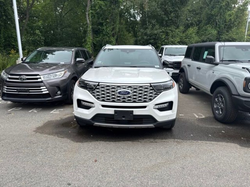 Certified 2024 Ford Explorer Platinum SUV