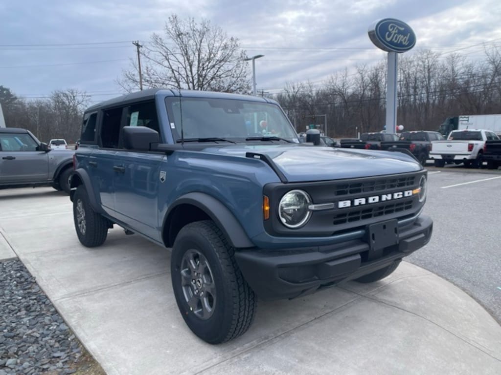 New 2025 Ford Bronco Big Bend SUV