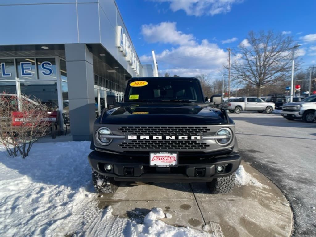 Certified 2025 Ford Bronco Badlands SUV