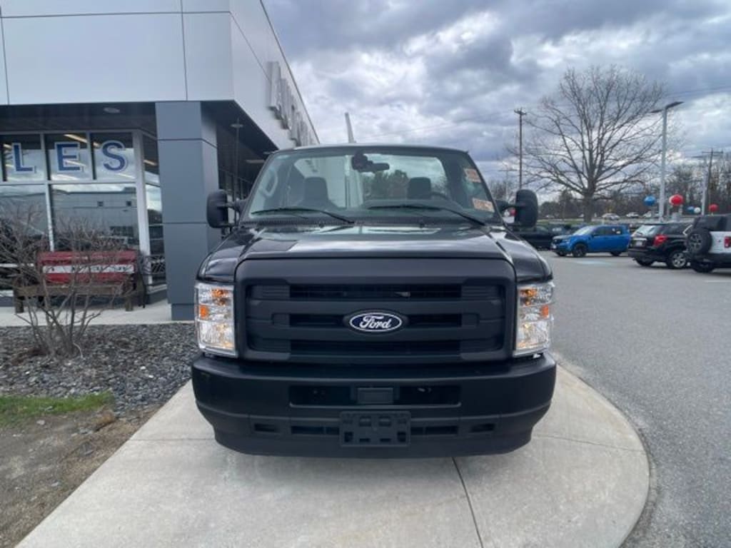 Used 2027 Ford E-350SD Base Cab/Chassis