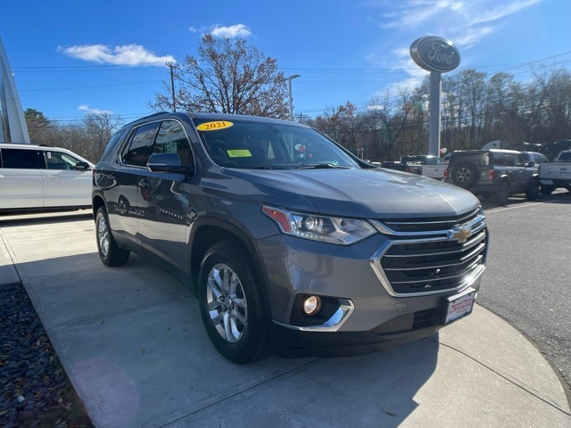 Certified 2021 Chevrolet Traverse 1LT with VIN 1GNEVGKWXMJ112152 for sale in Haverhill, MA