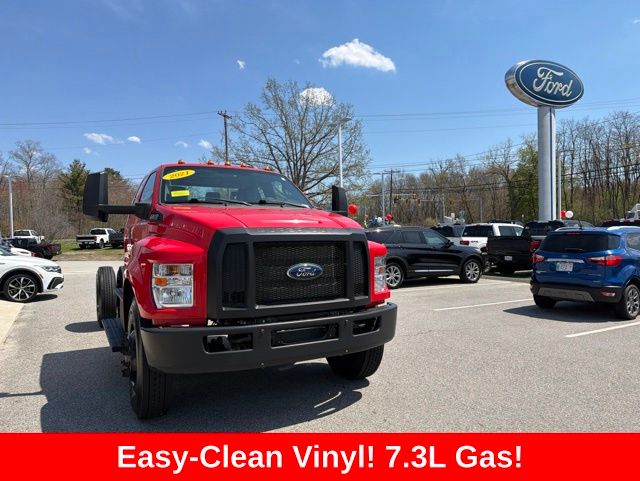 2021 Ford F-750's photo