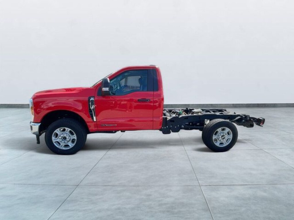 Used 2026 Ford F-250SD XLT Truck