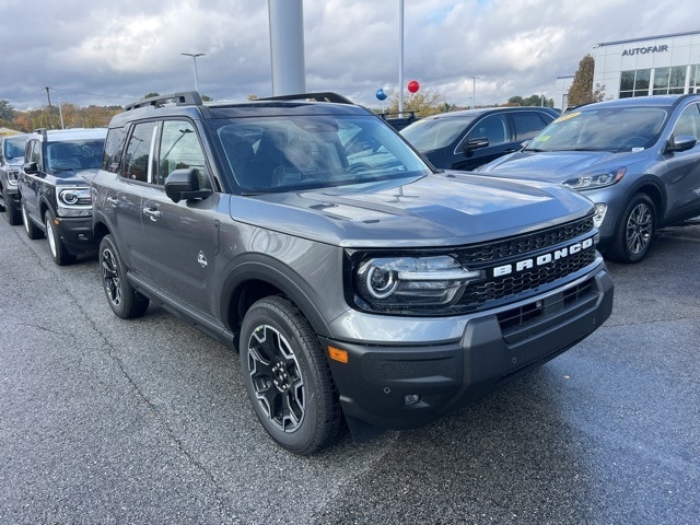 2025 Ford Bronco Sport Outer Banks's photo
