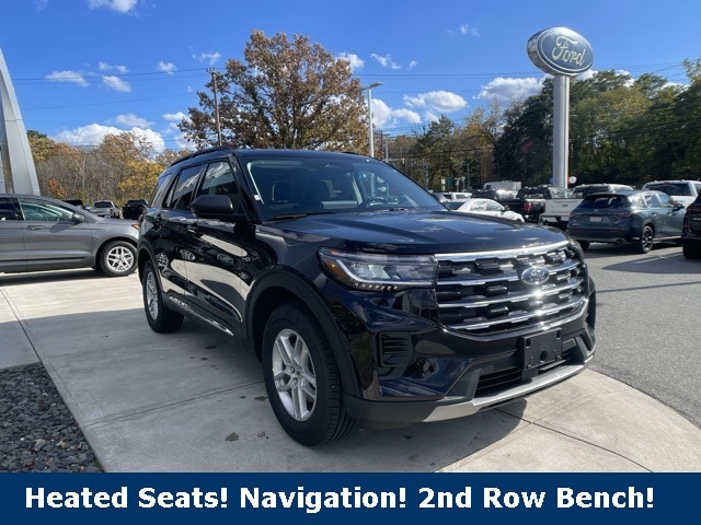 2025 Ford Explorer Active's photo