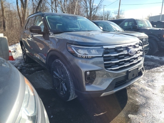 2026 Ford Explorer Active's photo