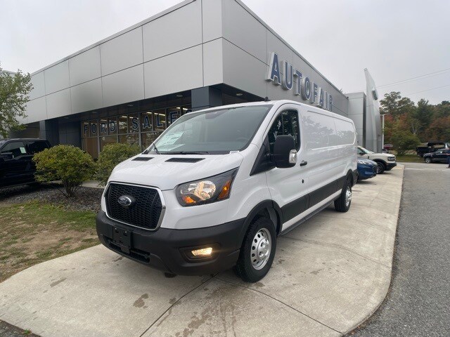 2025 Ford Transit photo 4