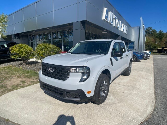 2025 Ford Maverick XLT photo 4