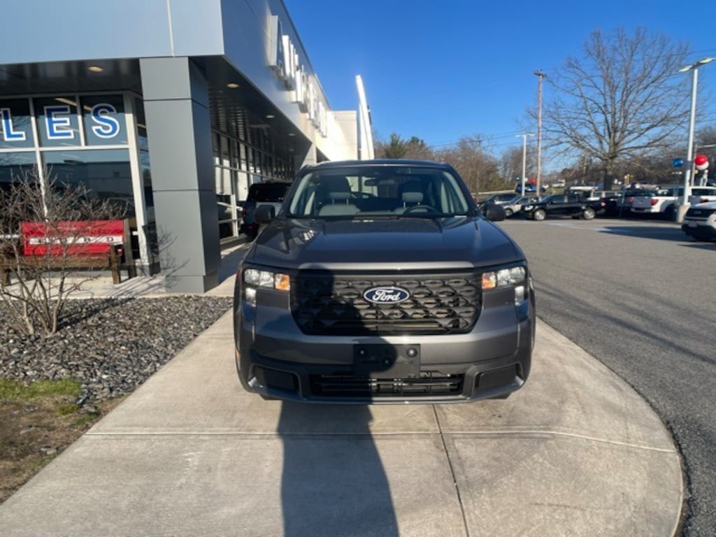 New 2025 Ford Maverick XLT Truck