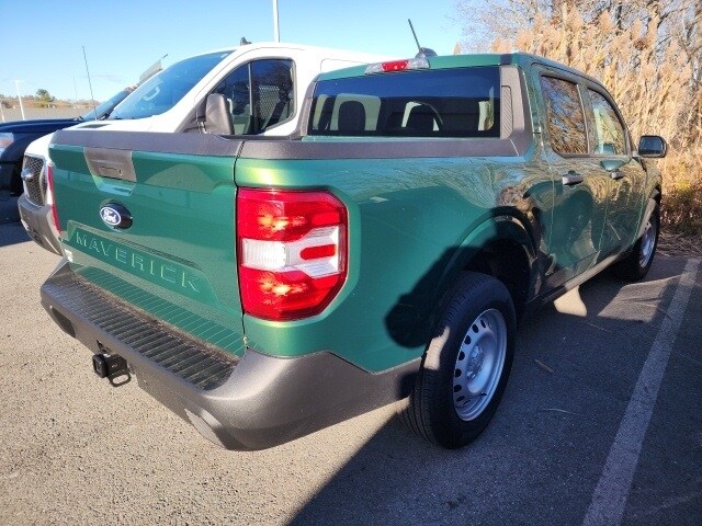 2025 Ford Maverick XL photo 2