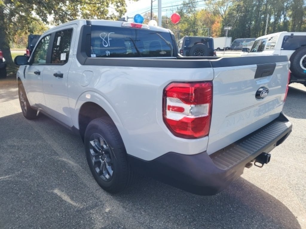 New 2025 Ford Maverick XLT Truck