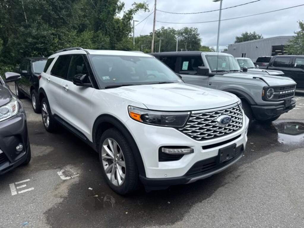 Certified 2024 Ford Explorer Platinum SUV
