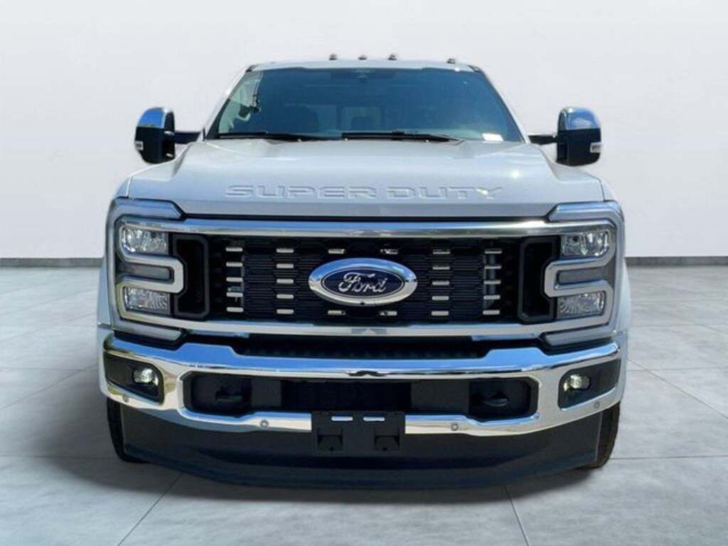 New 2026 Ford F-450SD Lariat Truck