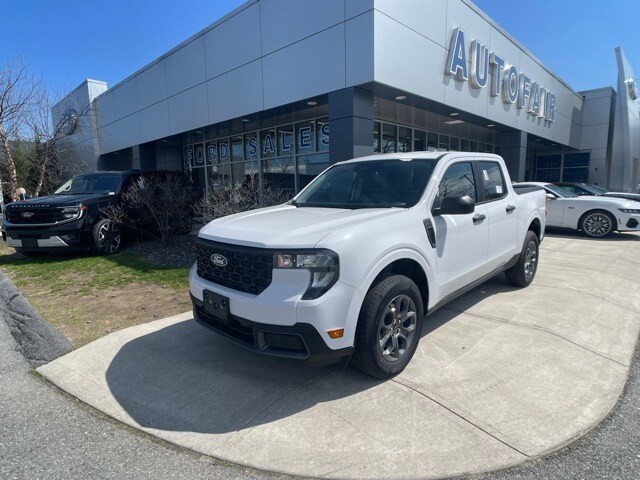 2025 Ford Maverick XLT photo 2