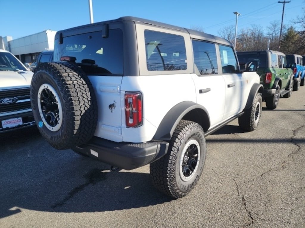 New 2025 Ford Bronco Badlands SUV