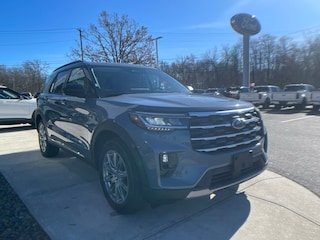 2025 Ford Explorer Active SUV