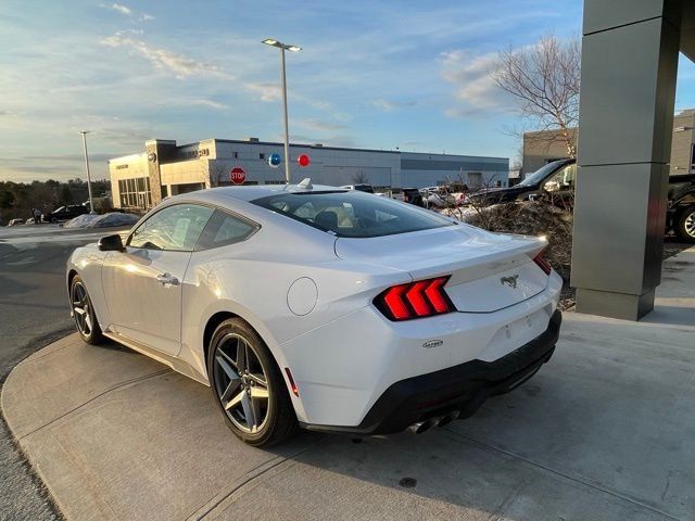 2025 Ford Mustang EcoBoost Fastback - Photo 6