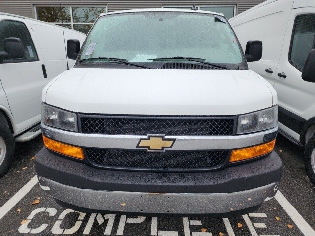 2024 Chevrolet Express 2500 Work Van photo 2