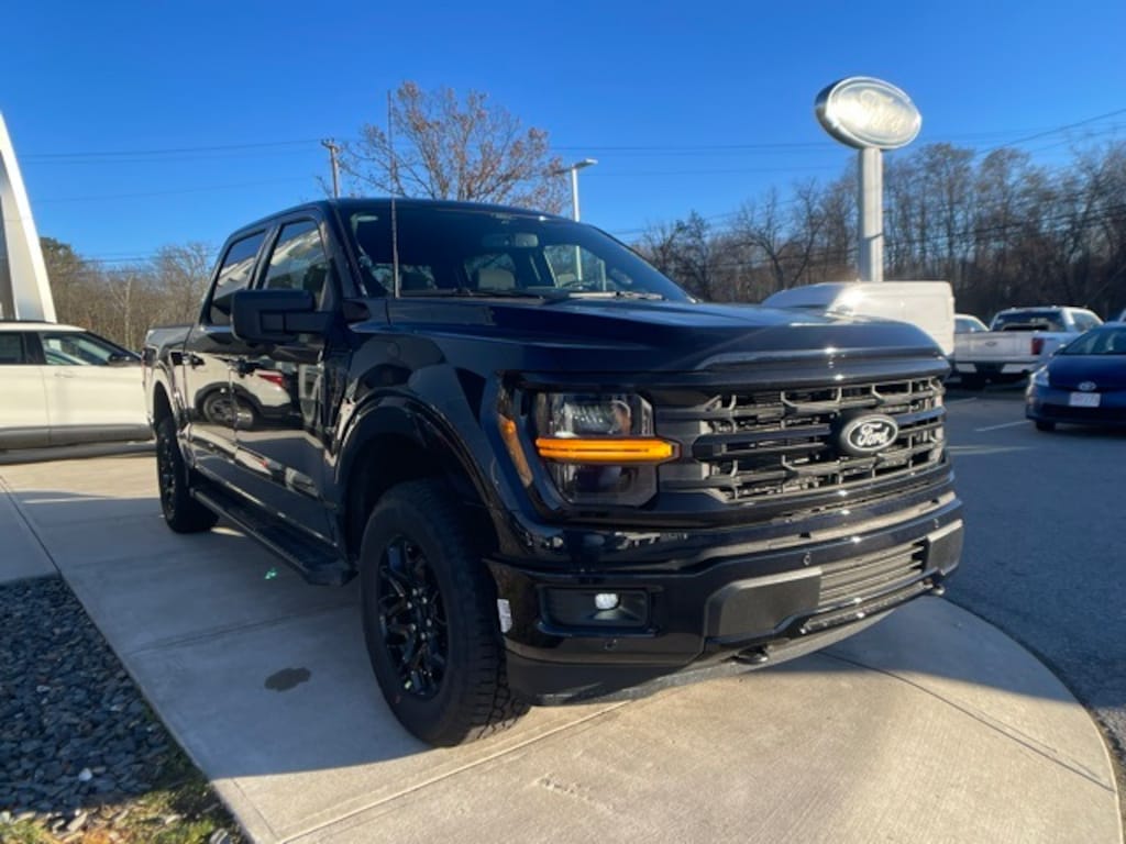 New 2025 Ford F-150 XLT Truck