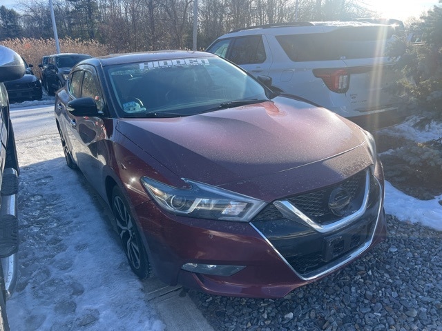 2017 Nissan Maxima SV's photo