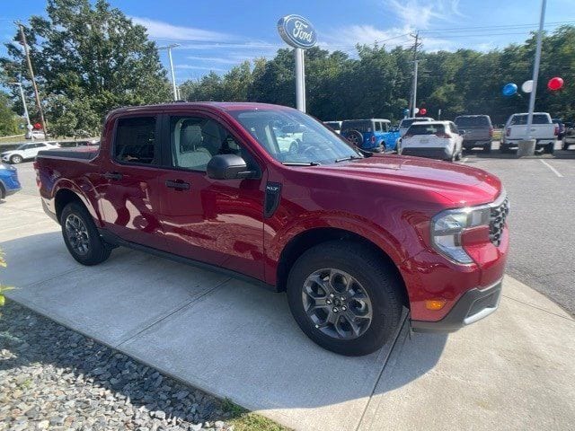 2025 Ford Maverick XLT - Photo 9