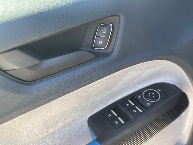 2025 Ford Maverick XLT - Photo 13
