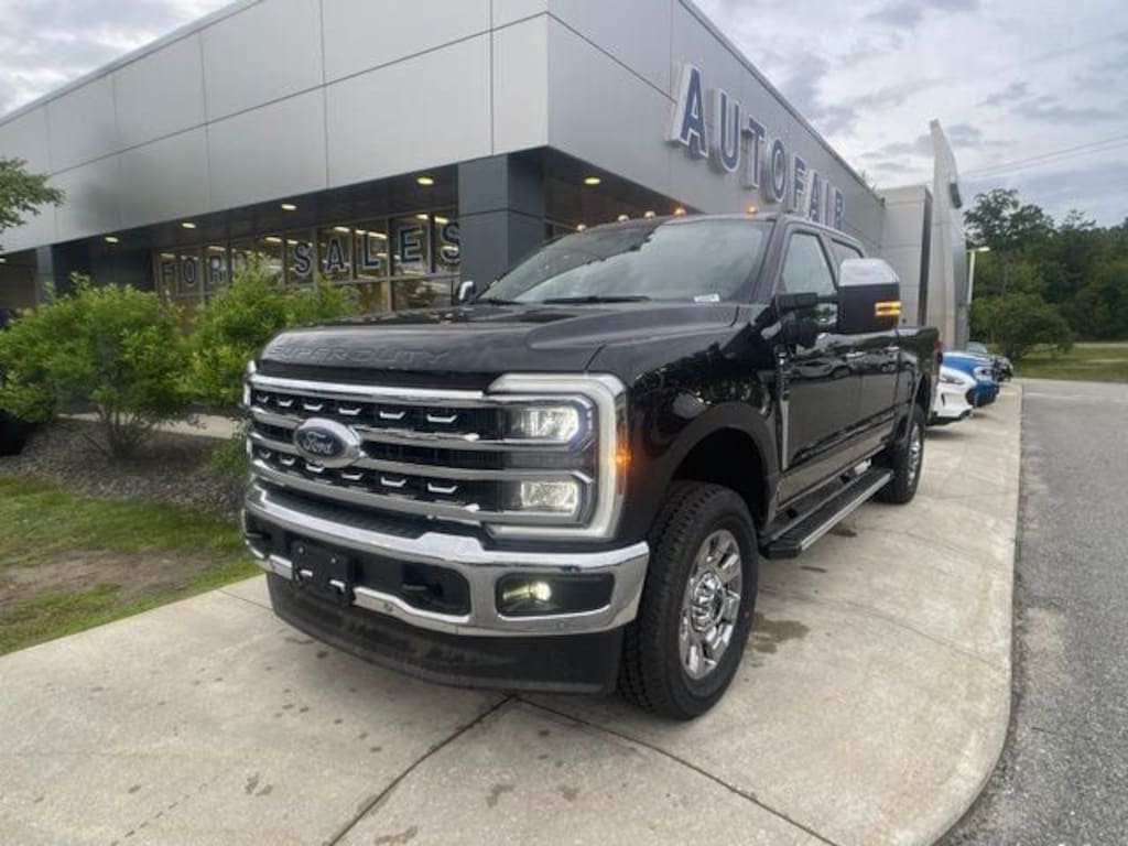 New 2026 Ford F-350SD Lariat Truck