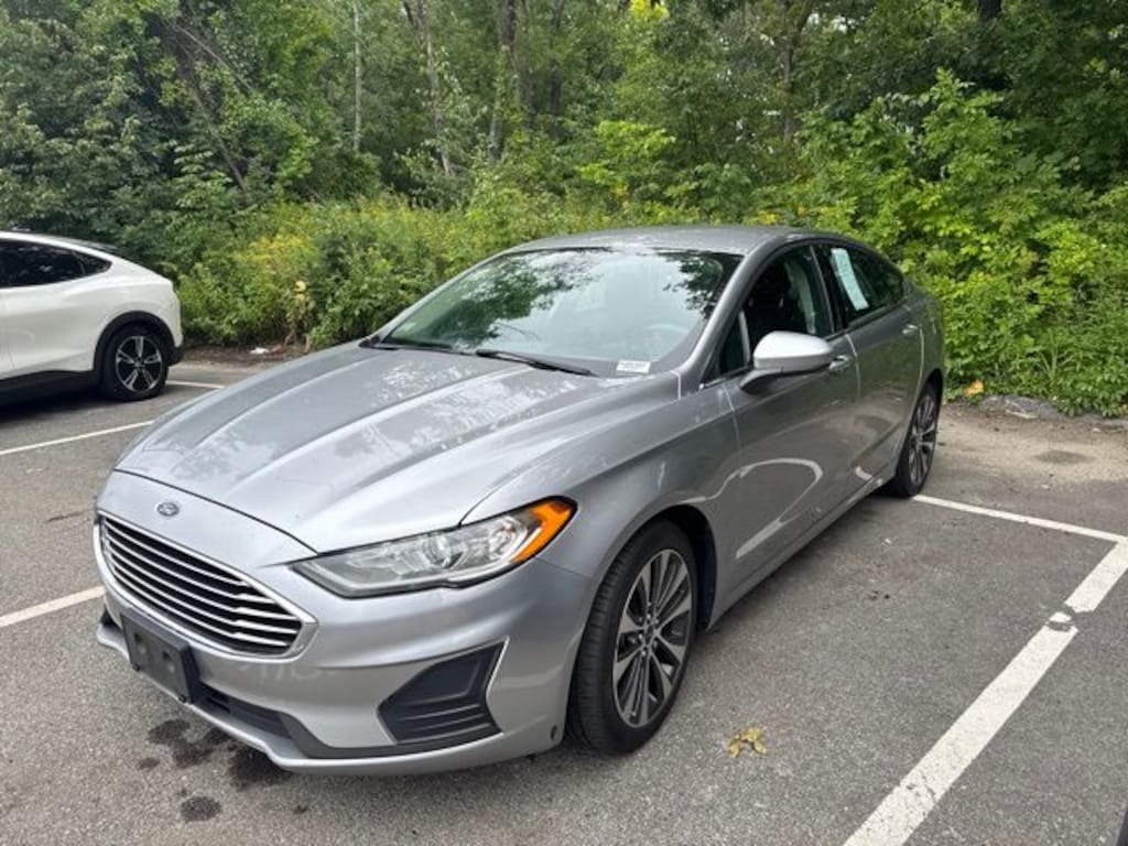 Certified 2020 Ford Fusion SE Sedan
