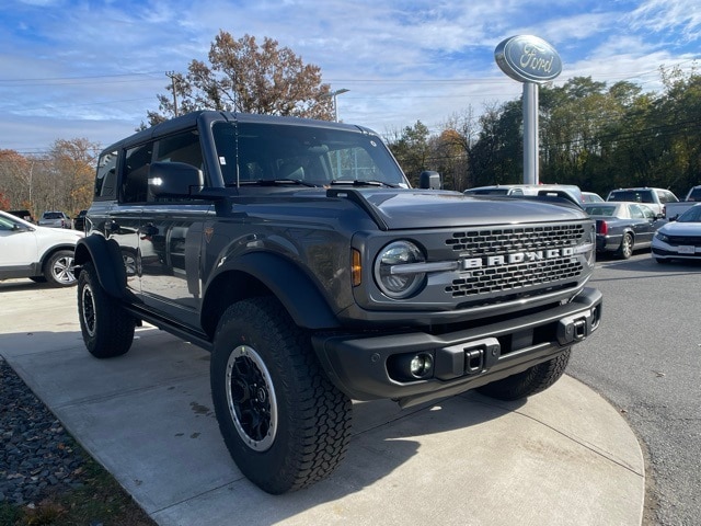 2025 Ford Bronco 4-Door Badlands's photo