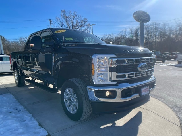 2024 Ford F-250 Super Duty XLT's photo