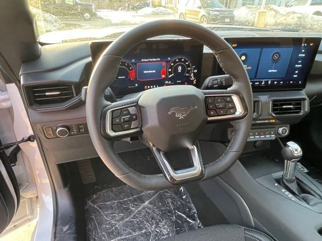 2025 Ford Mustang EcoBoost Fastback - Photo 15