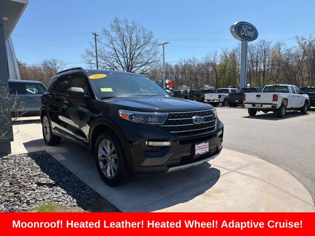 2022 Ford Explorer XLT 4WD's photo