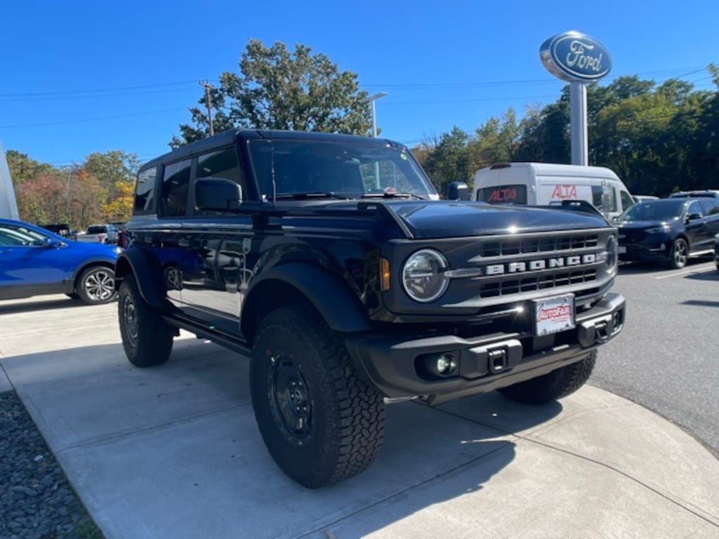 New 2025 Ford Bronco Big Bend SUV