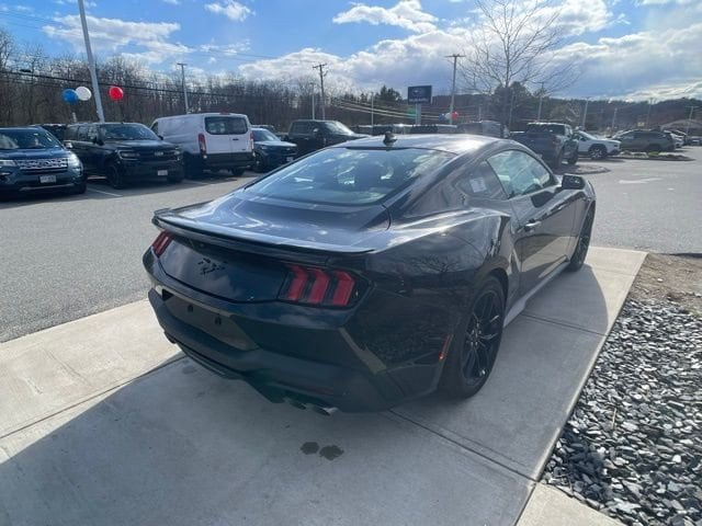 2026 Ford Mustang EcoBoost Fastback - Photo 8