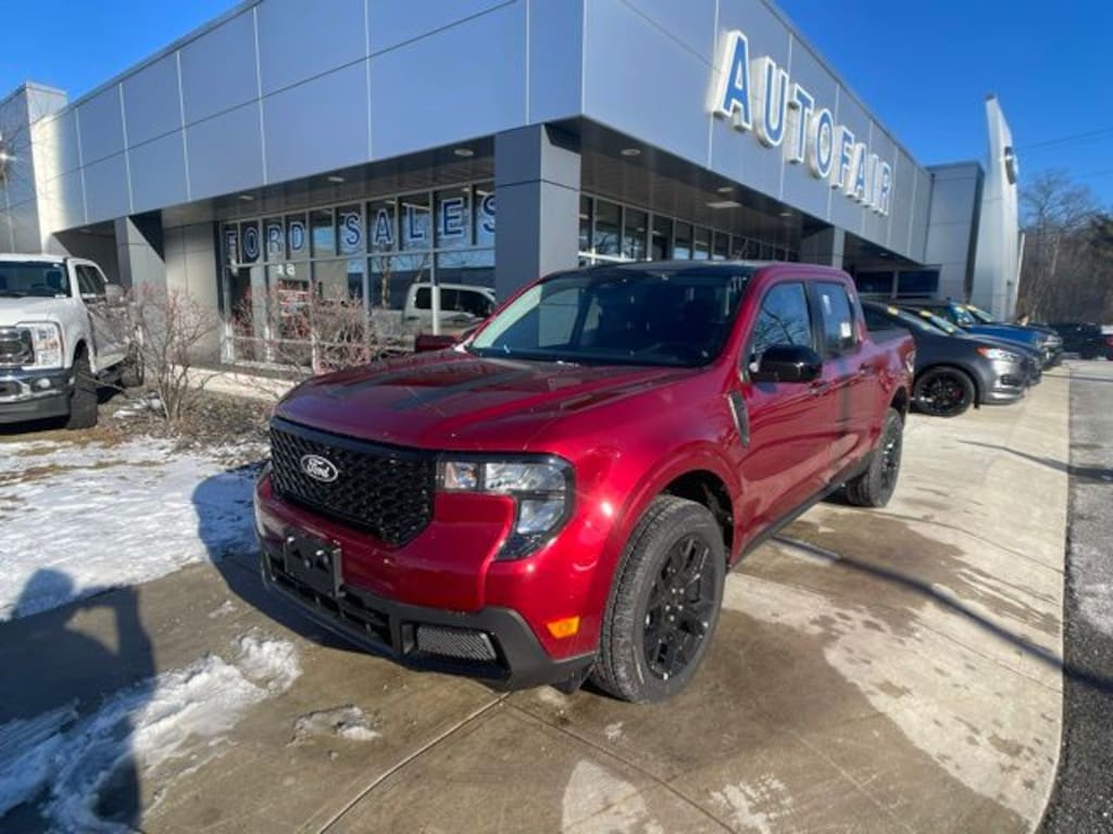 New 2025 Ford Maverick XLT Truck