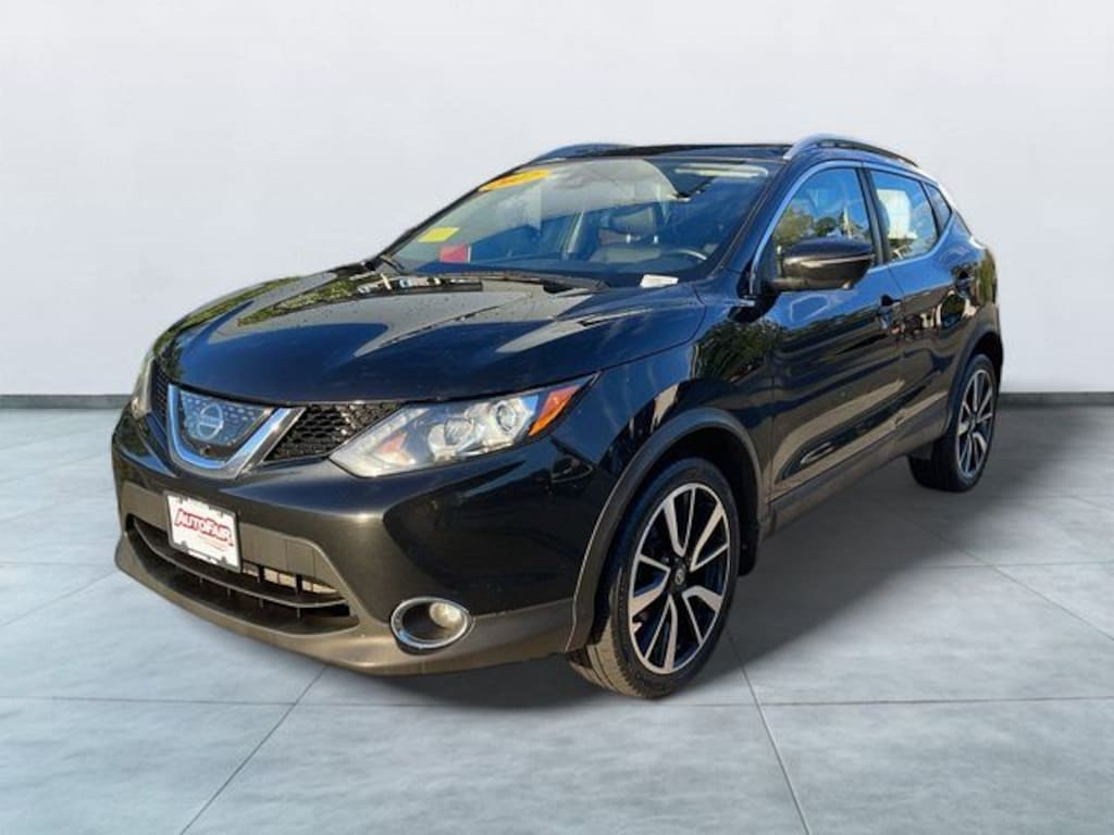 Used 2017 Nissan Rogue Sport SL SUV