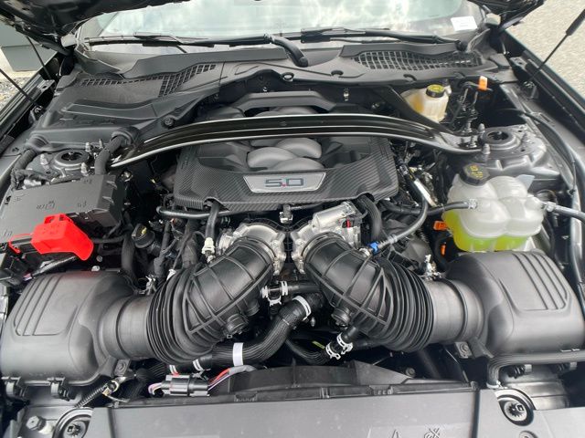 2025 Ford Mustang GT Premium Convertible - Photo 11