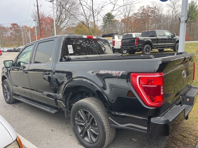 2023 Ford F-150 XLT photo 3